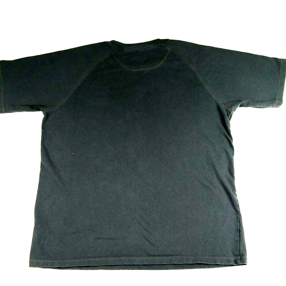 The North Face‎ Mountain Athletics Flash Dry Mens Gray Pocket T Shirt Size M